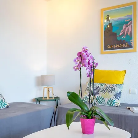 2 Pers Climatise, Proche Et Commerces, Wifi - Fr-1-466a-24 *