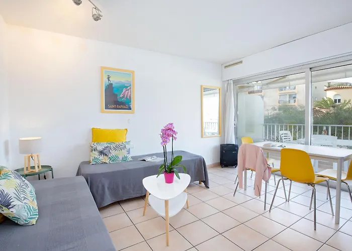 2 Pers Climatise, Proche Et Commerces, Wifi - Fr-1-466a-24 * Saint-Raphaël